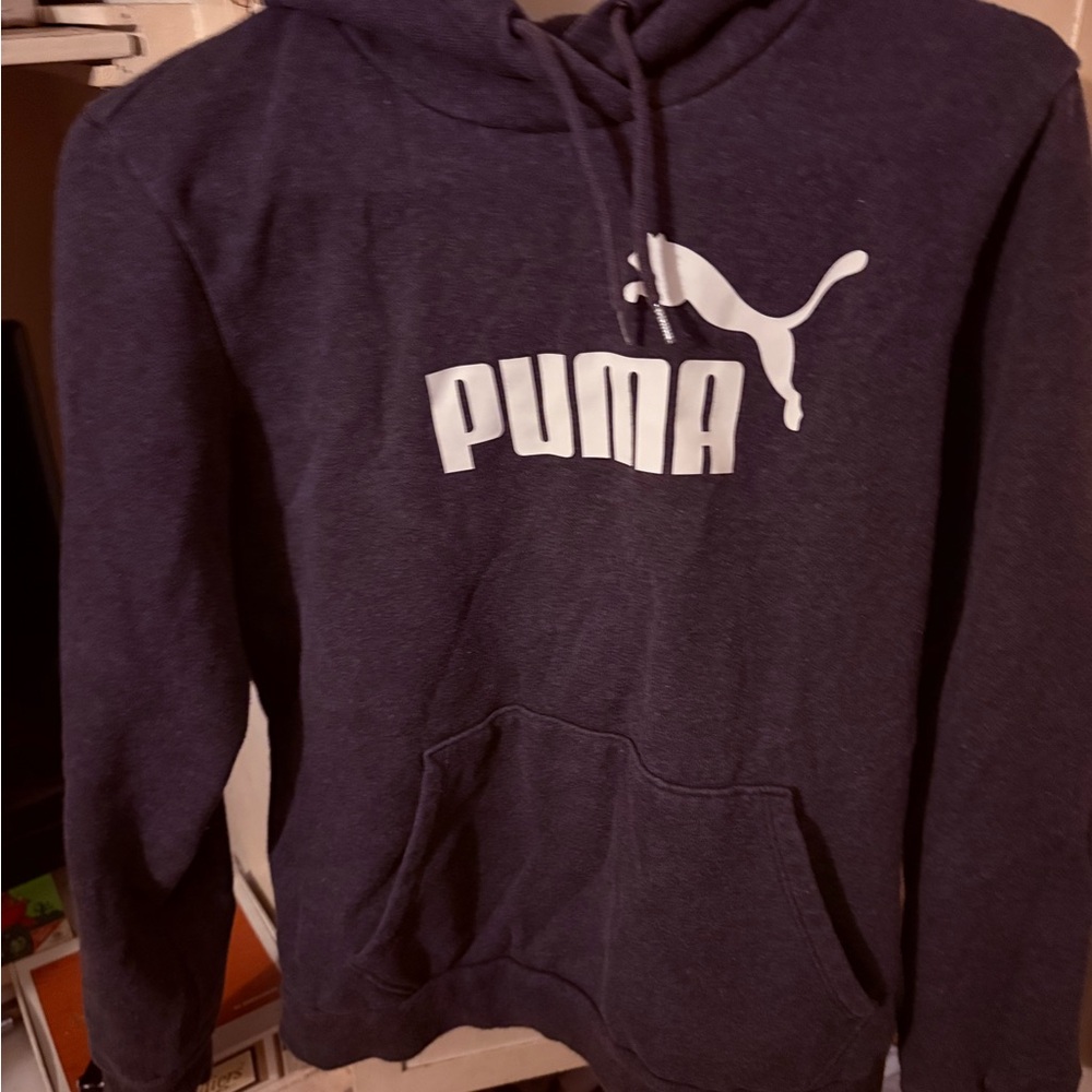 PUMA Women’s black Hoodie